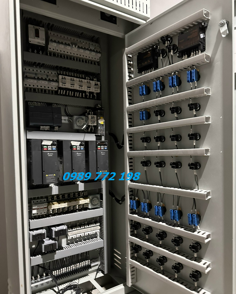 tủ biến tần điều khiển đài phun nước
